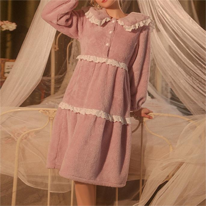 Flannel doll collar lace stitching ruffle nightdress