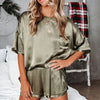 Solid color silk pajamas with short sleeves