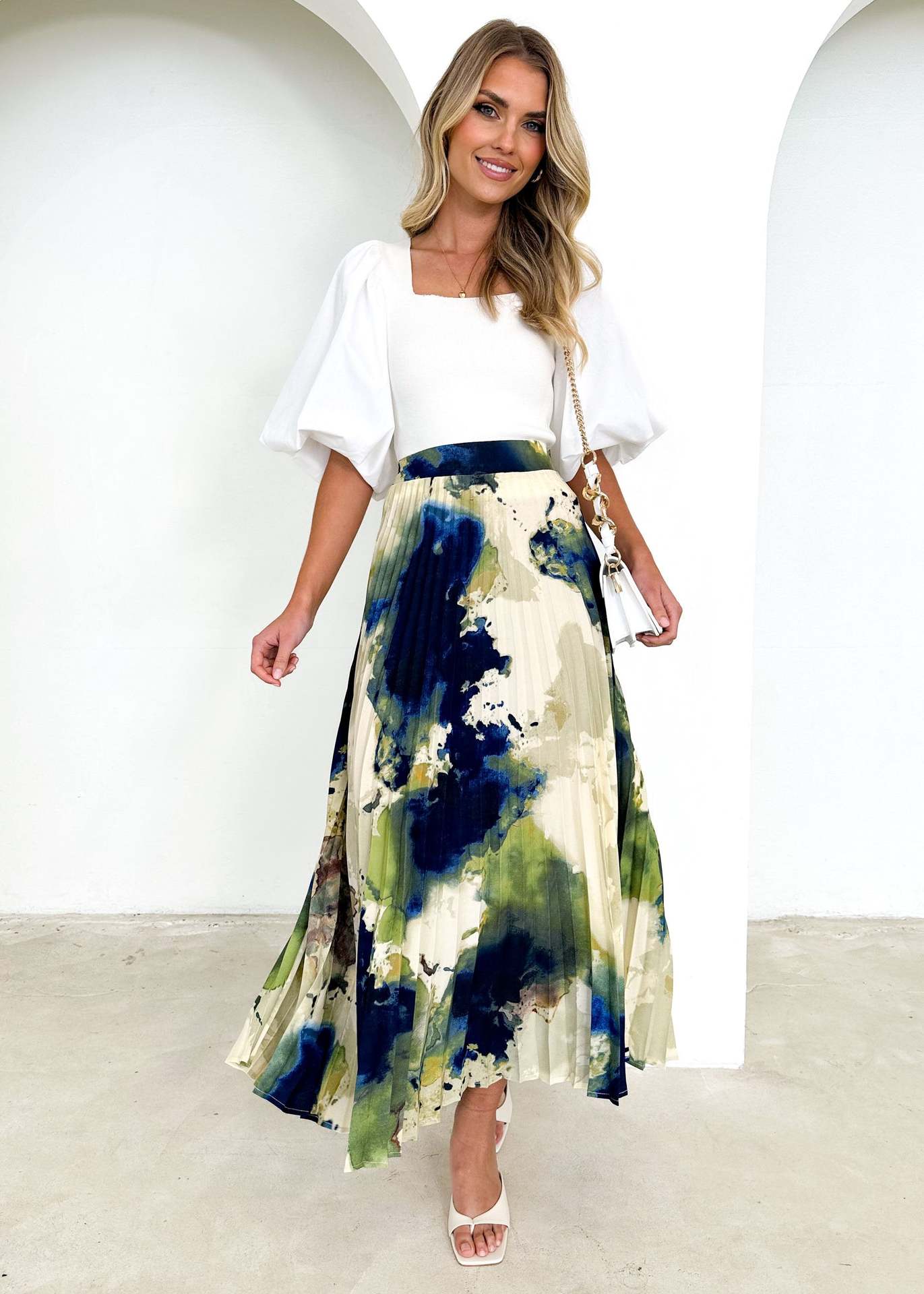 Elegant Draping Printed Pleated Skirt for Women
