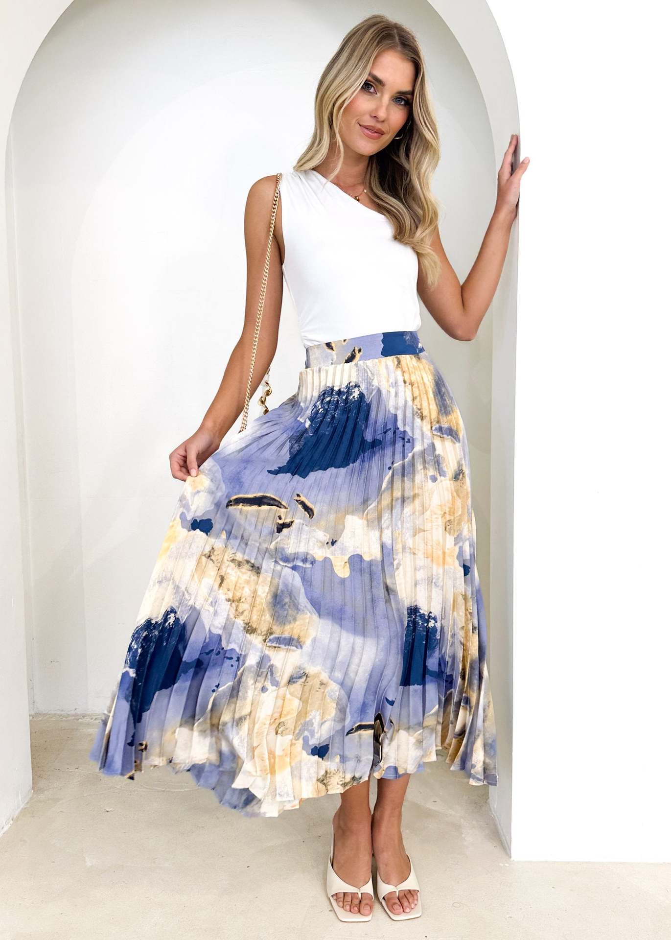 Elegant Draping Printed Pleated Skirt for Women