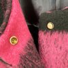 Asymmetrische Daikin-Knopf-Kurzmanteljacke aus Wolle mit Rundhalsausschnitt und Karomuster