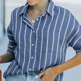 Casual shirt with a striped collar and short sleeves
